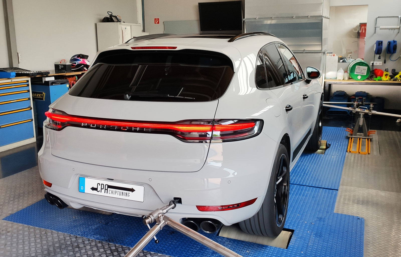 Na dyne: Porsche Macan S