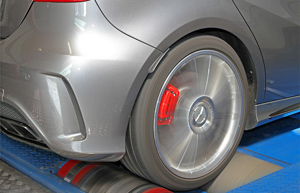 Mercedes A45 AMG na dyne